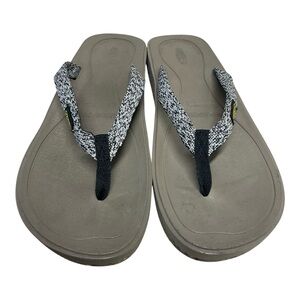Keen Women’s Harvest Flip in Black Multi Size 10 US vacation Beach